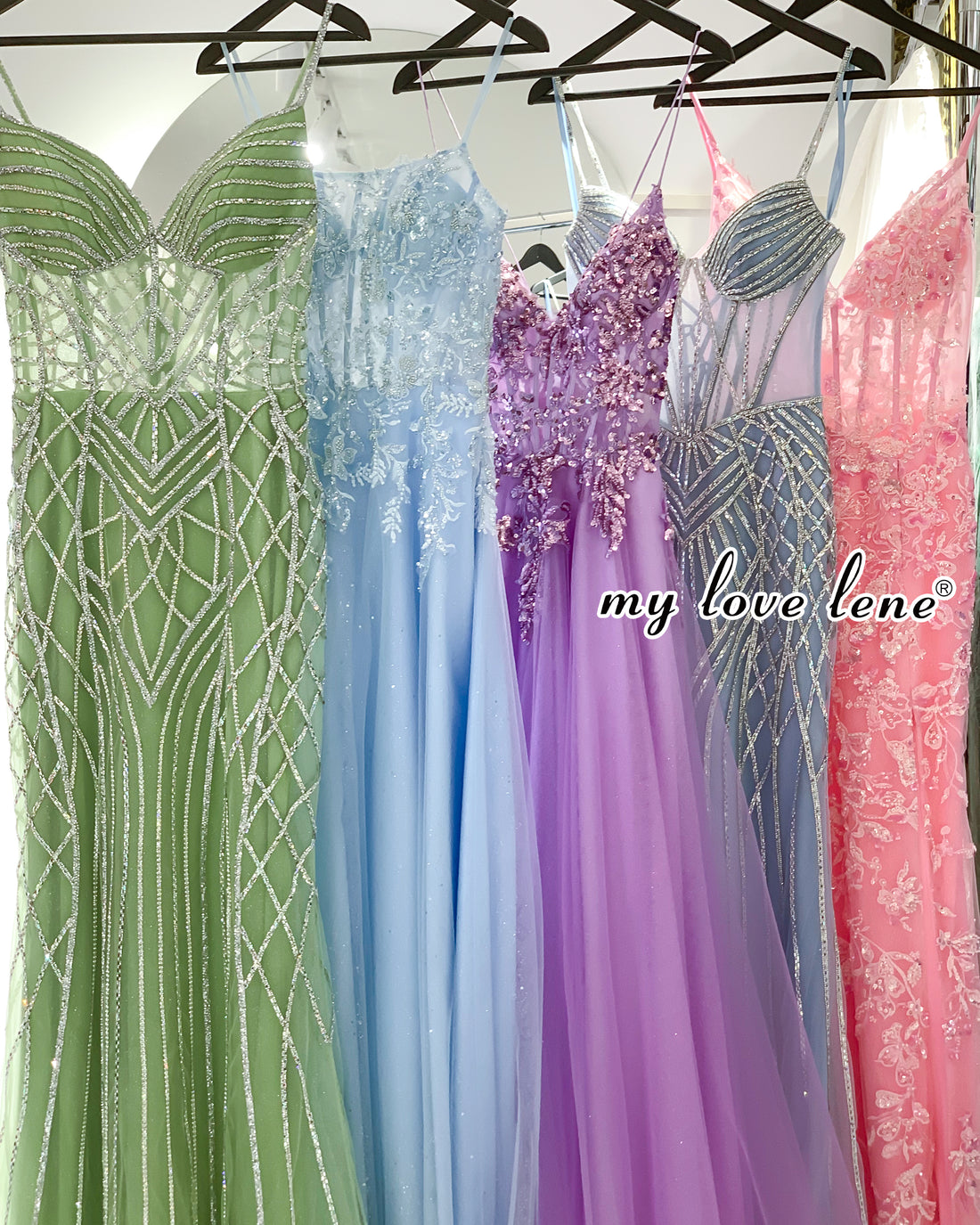 Trending Now: Chain-Embellished Glitter Gowns - The Latest Hot Fashion Trend