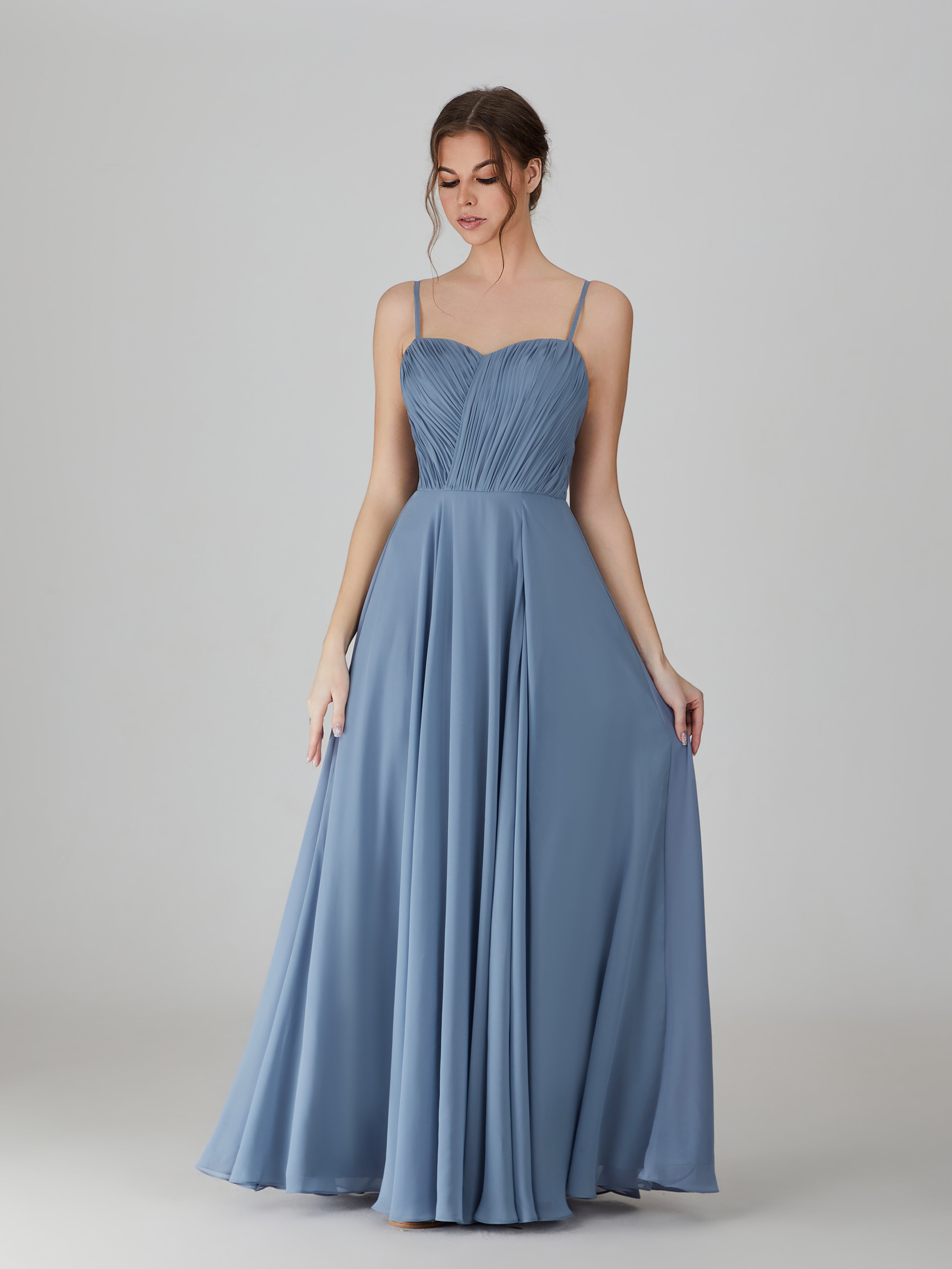 Dusty blue chiffon bridesmaid dress with spaghetti straps and pleated skirt, sweetheart neckline