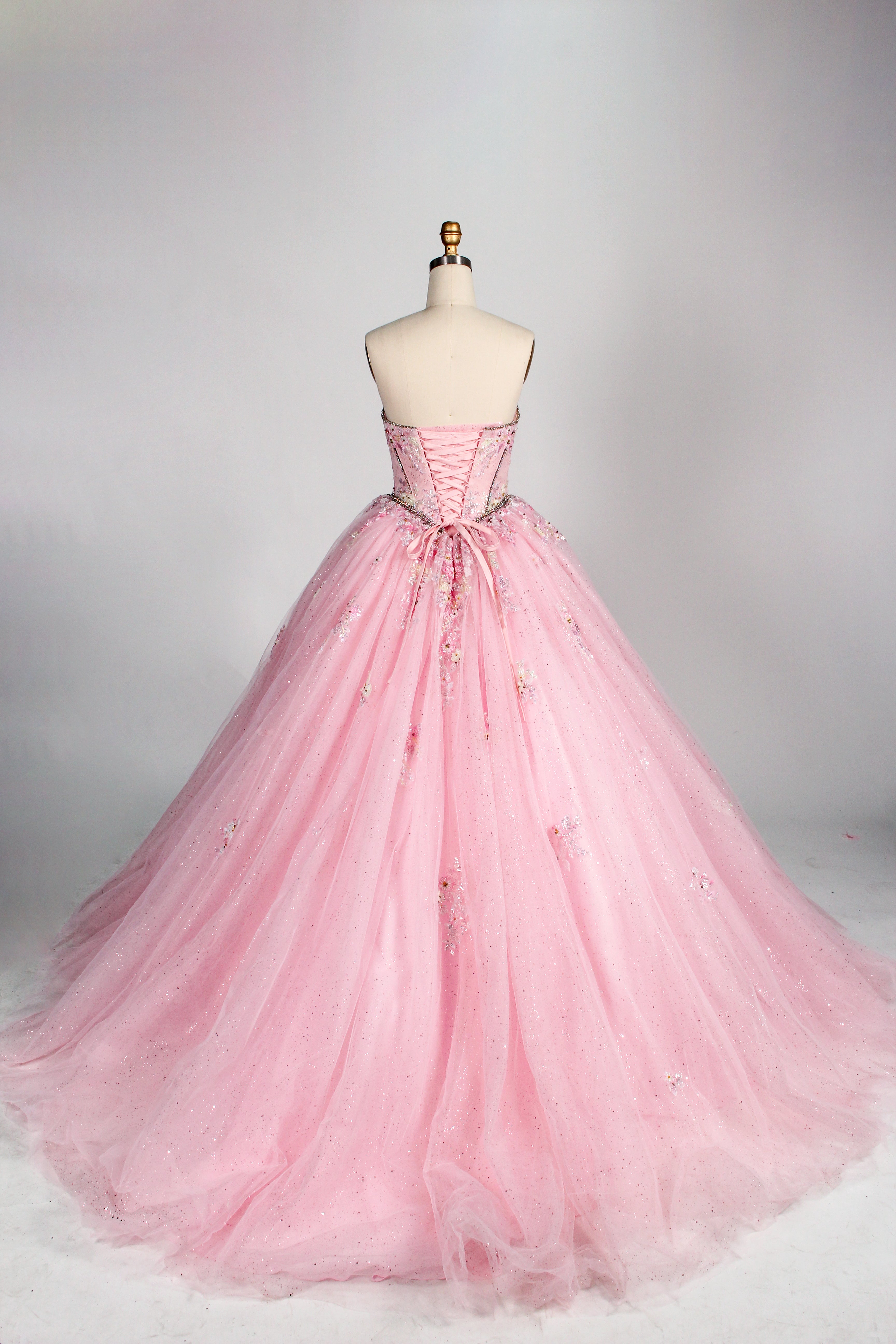 Wholesale Pink Quinceañera Dress Beaded Basque Waist Strapless Glitter Ball Gown 3377