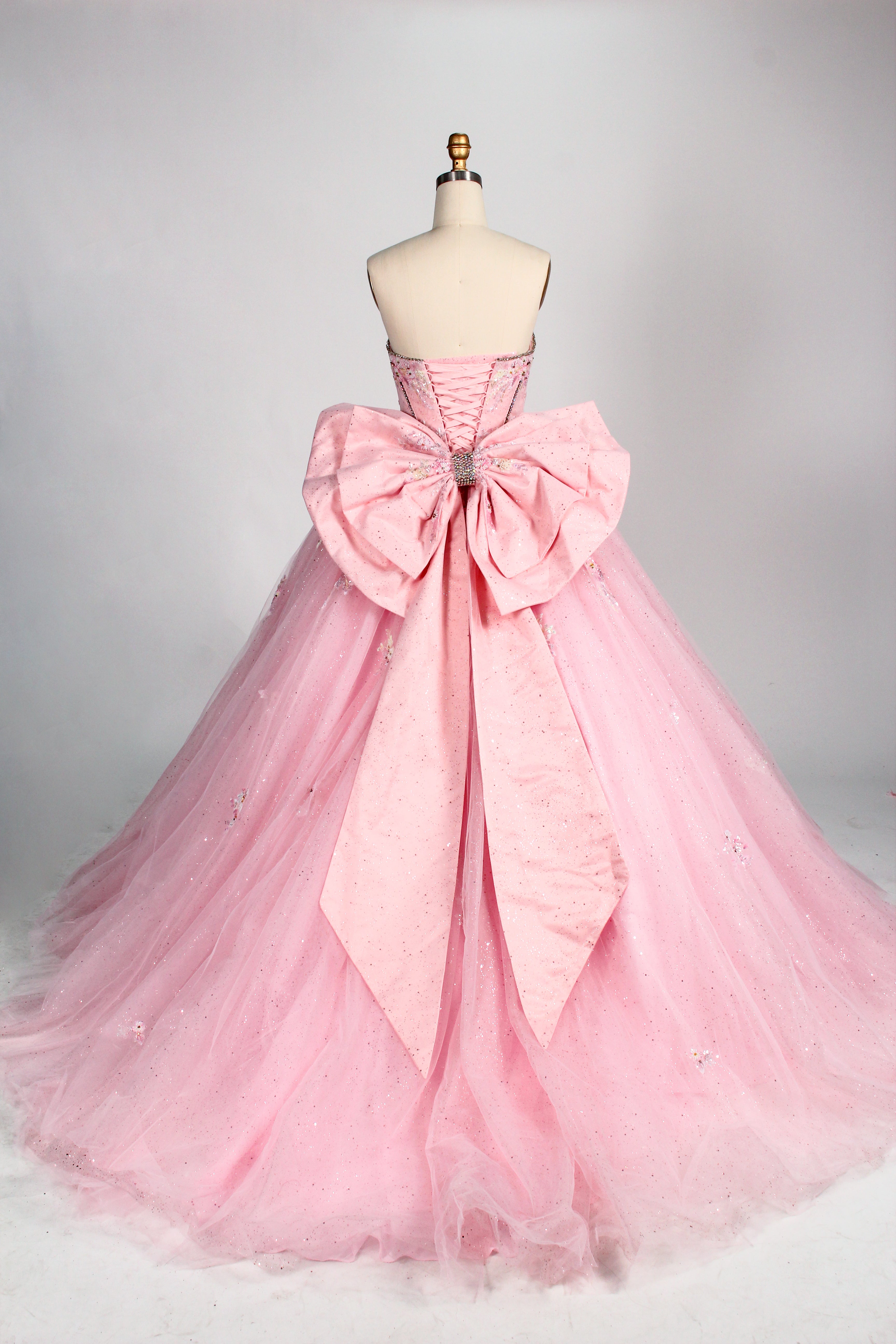 Wholesale Pink Quinceañera Dress Beaded Basque Waist Strapless Glitter Ball Gown 3377