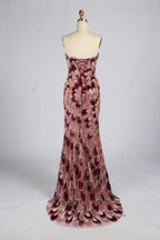 Strapless mermaid evening dress with rose and deep red feather sequin pattern