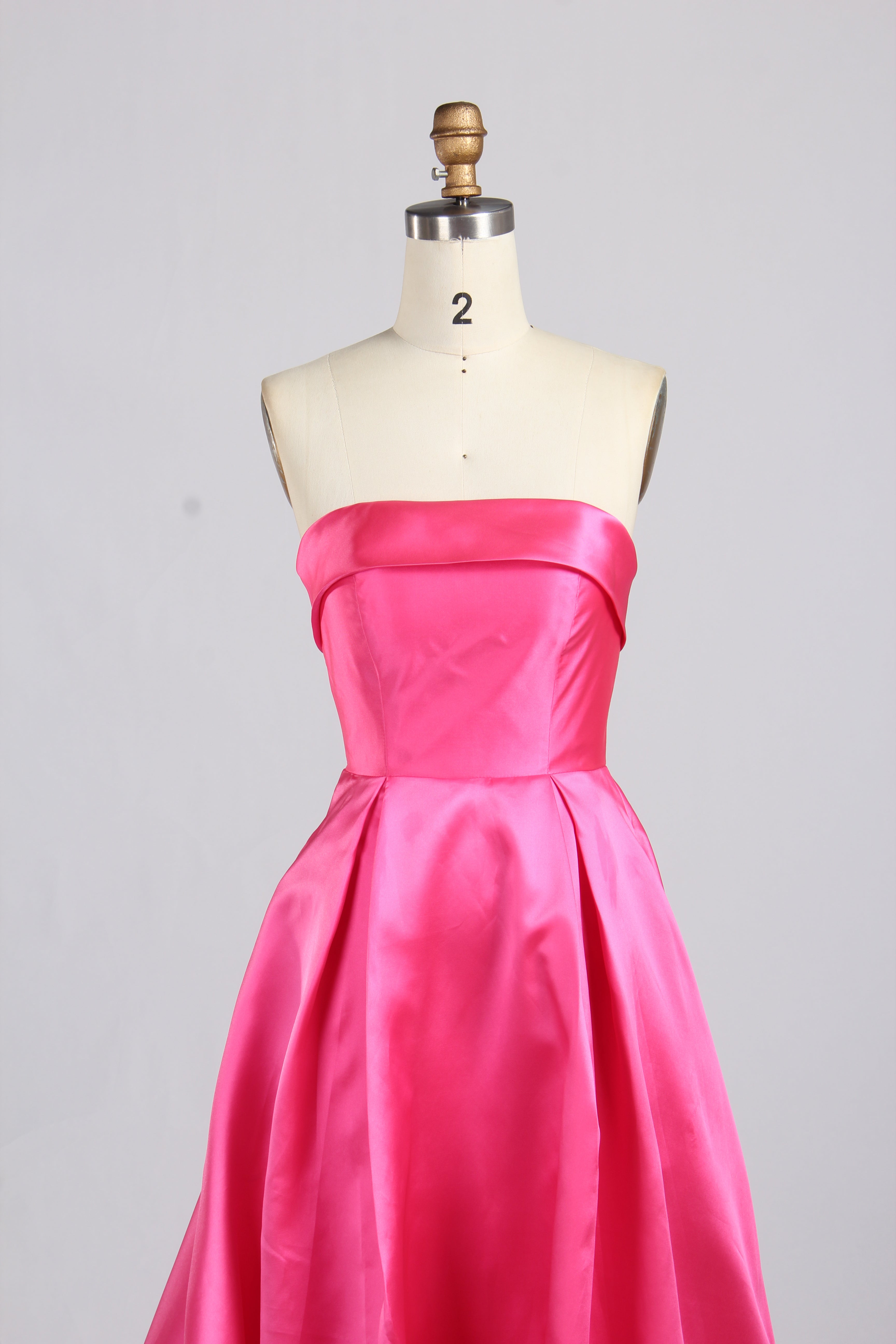 Wholesale Strapless Satin Prom Dress with Multiple Color Options 33380