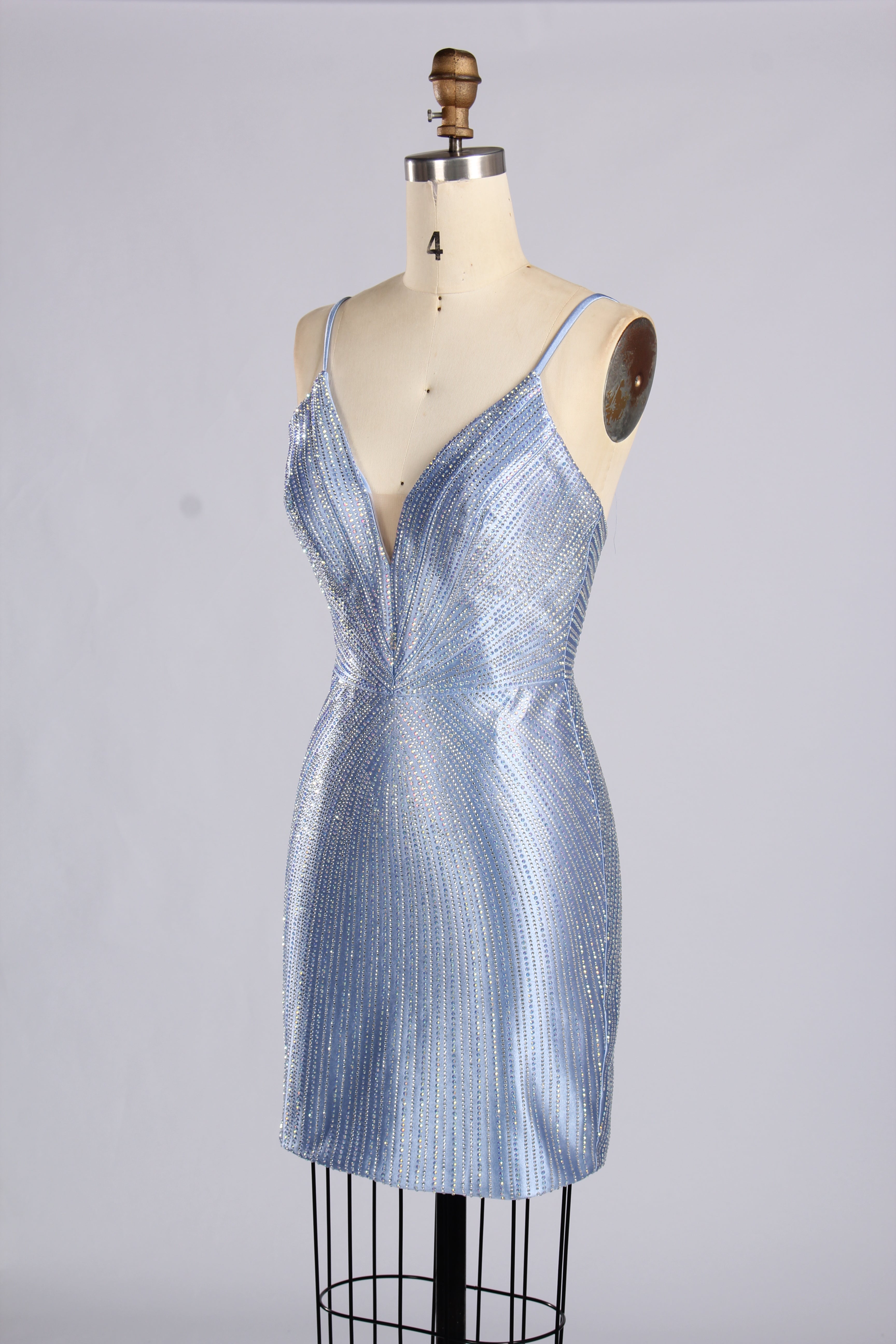 Wholesale Light Blue Sequin Spaghetti Strap Homecoming Dress 33233S